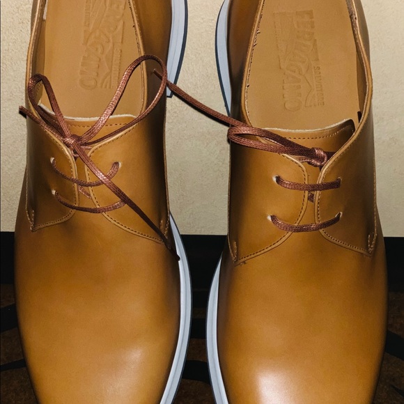 Salvatore Ferragamo - Picture 6 of 8